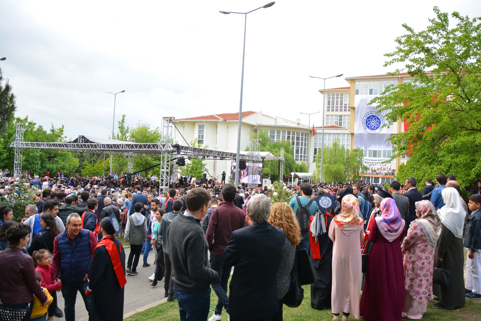 Namık Kemal Üniversitesi27