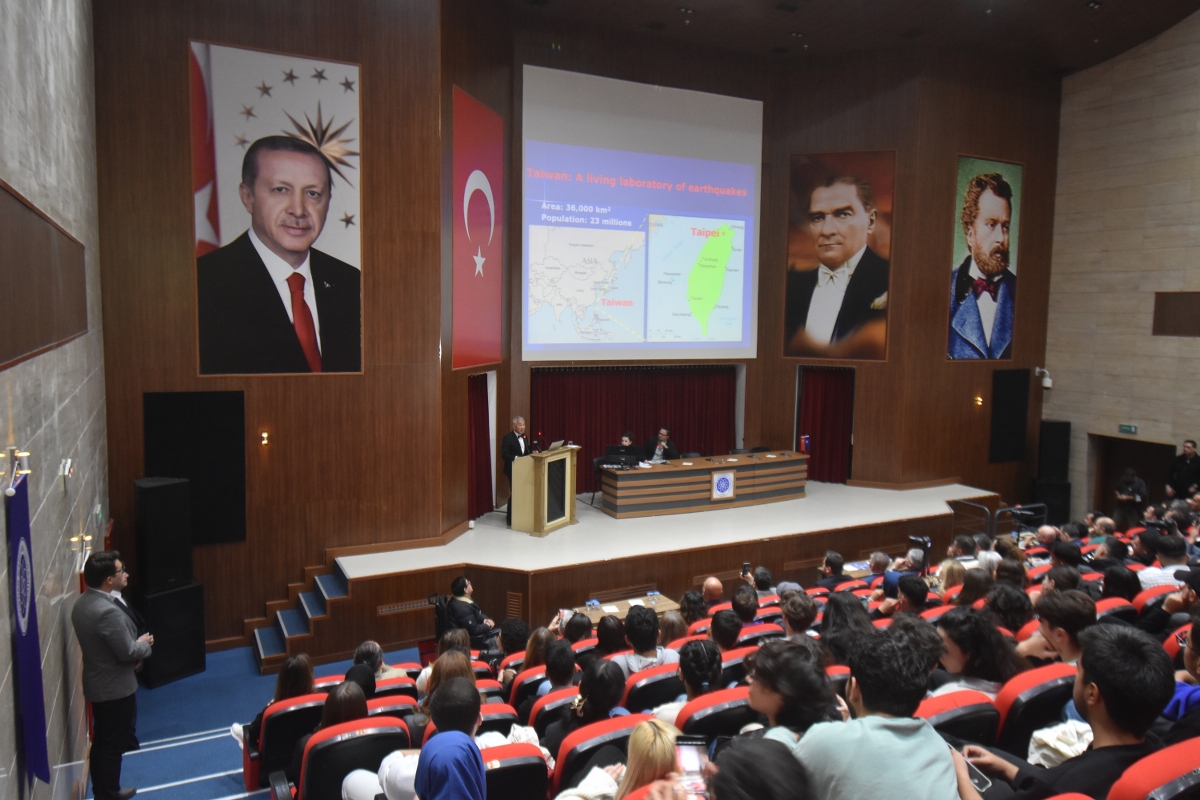 Namık Kemal Üniversitesi10