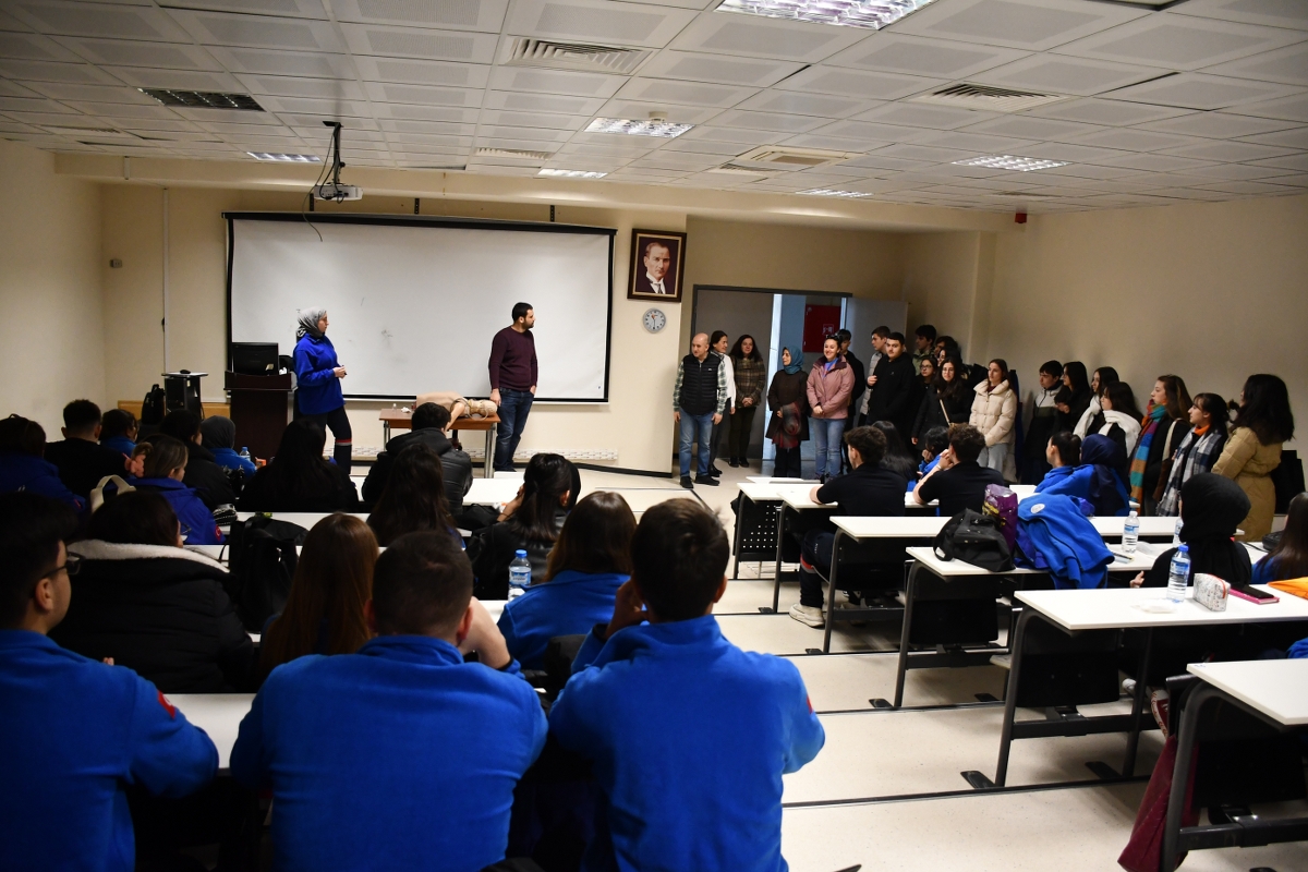 Namık Kemal Üniversitesi6