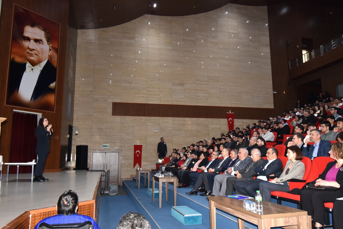 Namık Kemal Üniversitesi8