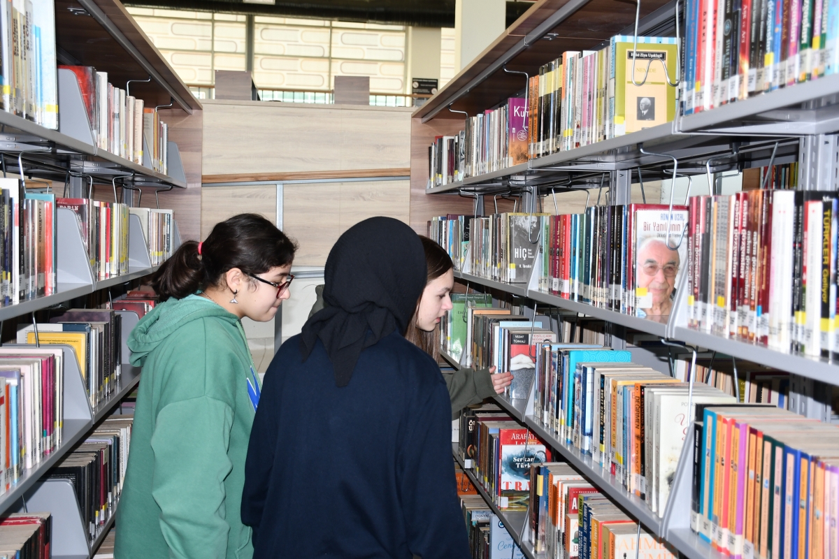 Namık Kemal Üniversitesi11