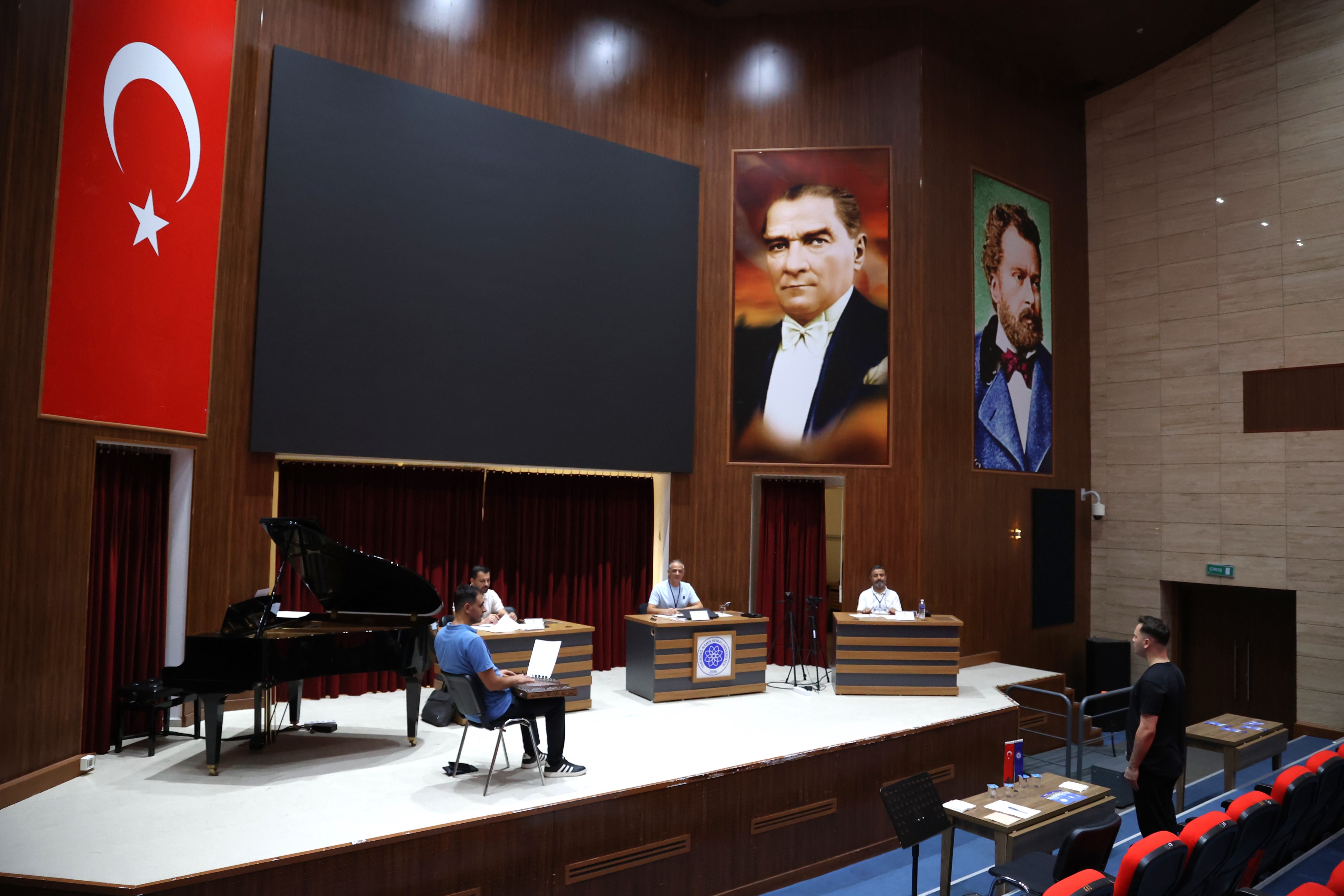 Namık Kemal Üniversitesi6