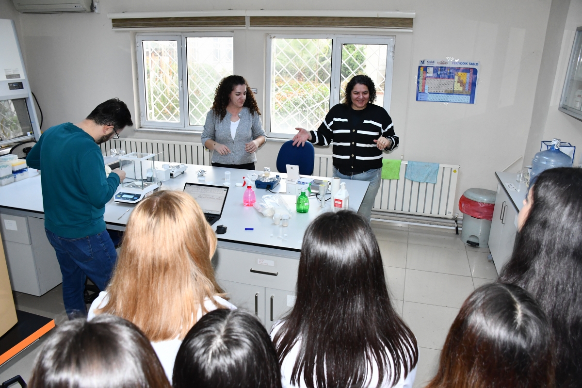 Namık Kemal Üniversitesi16