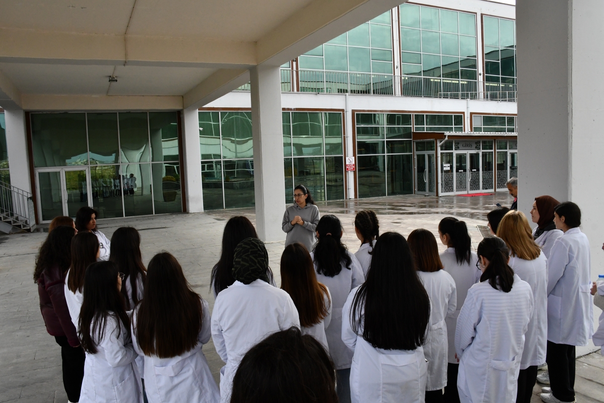 Namık Kemal Üniversitesi19