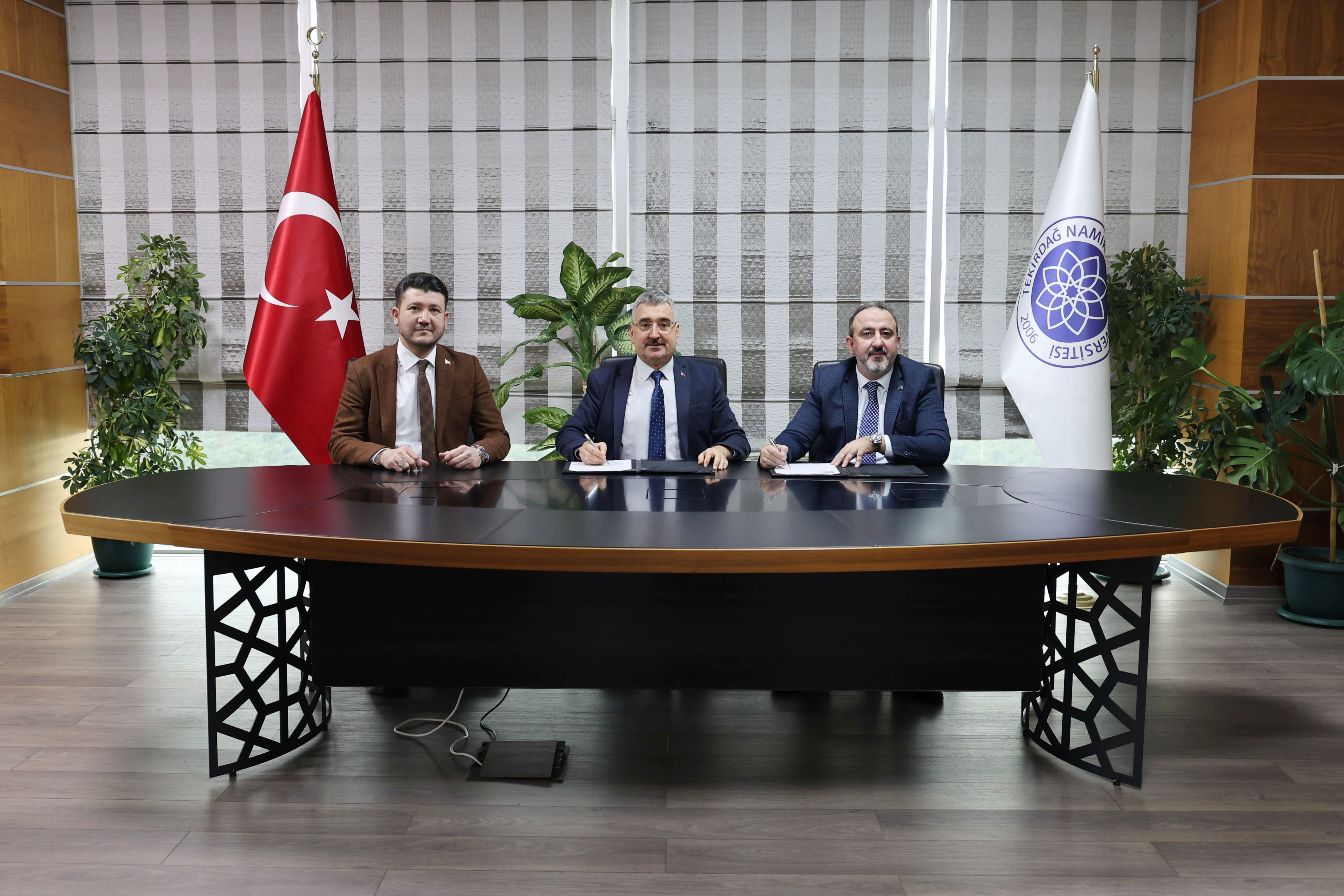 Namık Kemal Üniversitesi2