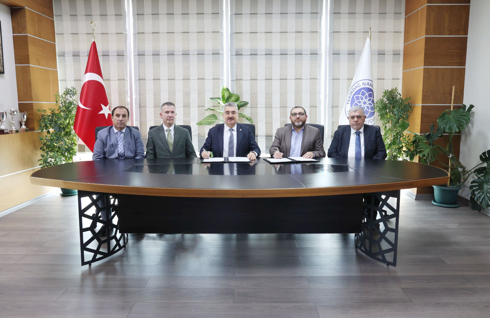 Namık Kemal Üniversitesi1