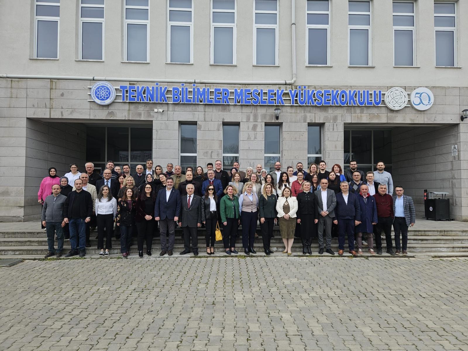 Namık Kemal Üniversitesi3