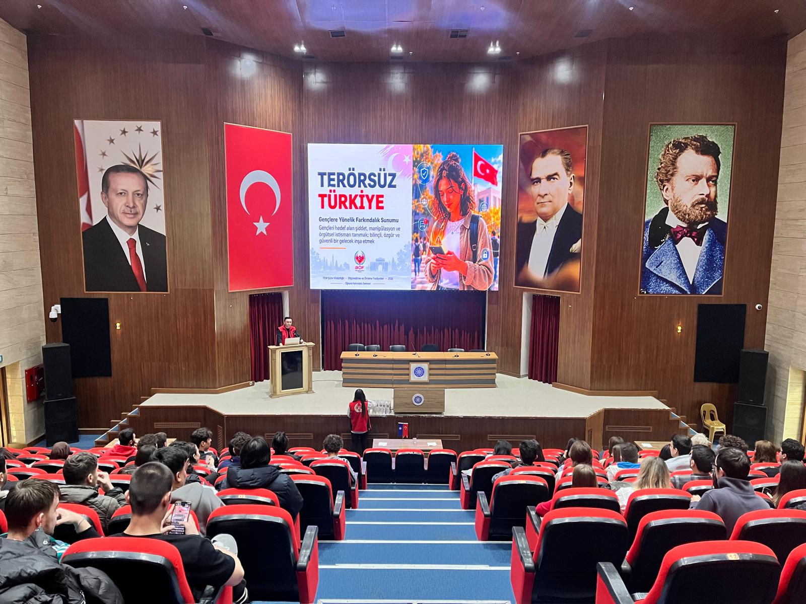 Namık Kemal Üniversitesi1